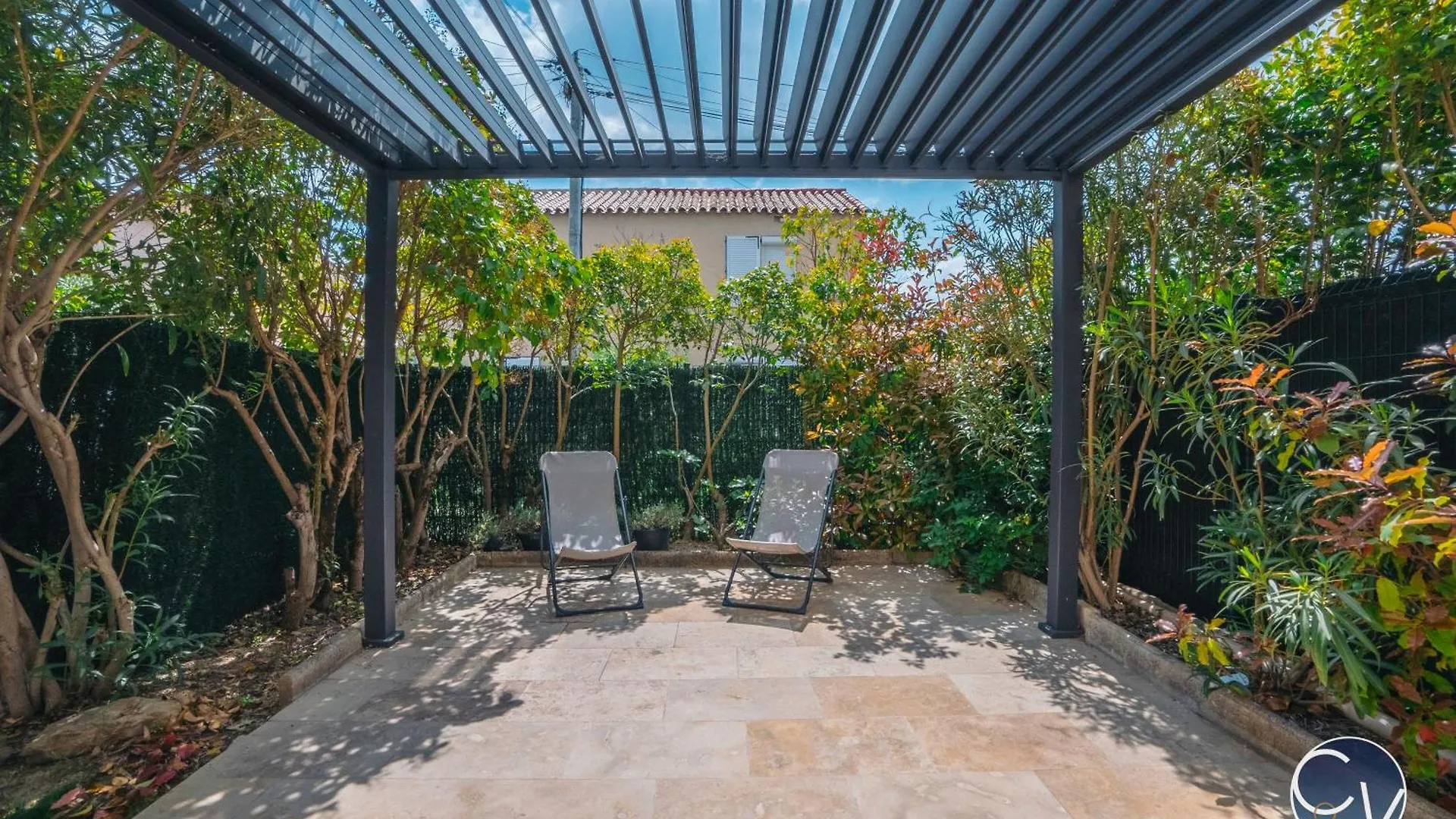 Holiday home Maison Pres Du Centre Ville L'Isle-sur-la-Sorgue